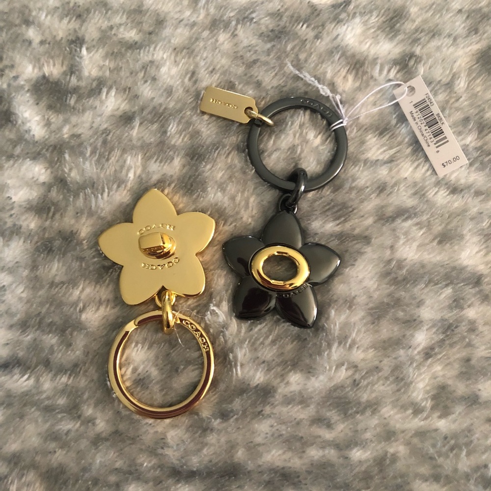 Coach flower keychain! - Picture 1 of 3
